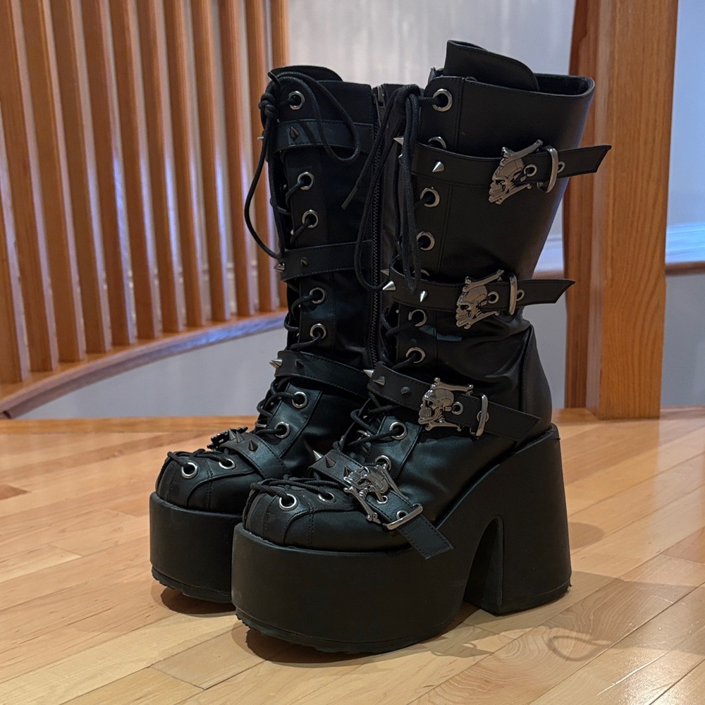 Demonia Camel-115